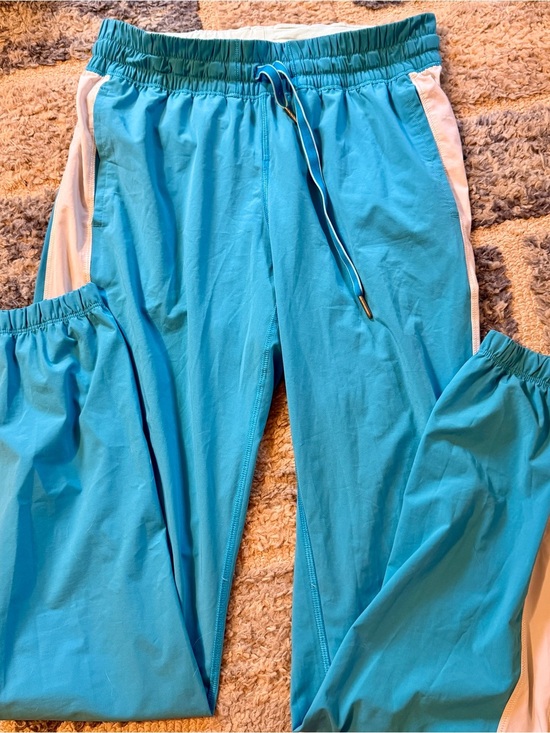 lululemon athletica Pants - Lululemon Color blocked detail, blue, vacation, straight leg cut, mid rise waist